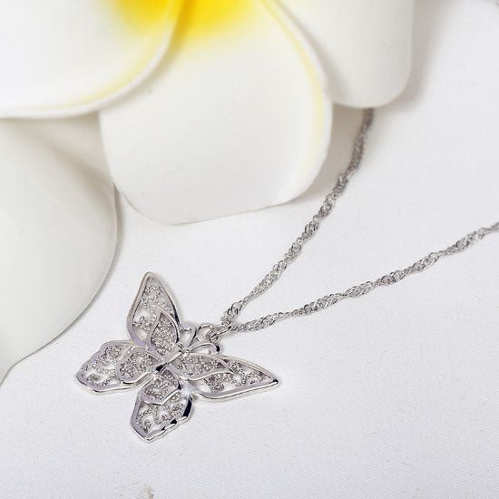 Picture of European style pendant butterfly necklace